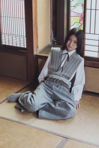 YUKI SHIMANE 2025AW 「おぼろげで」